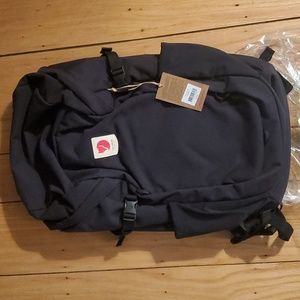 Fjallraven Ulvo 30 Travel Daypack Black